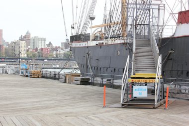 Restorasyon çalışmaları, south street Seaport'tan Pekin gemide hala devam ediyor
