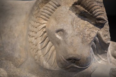 Müze Adası, Berlin, Almanya, sergi salonu, sergilenen taş heykeller