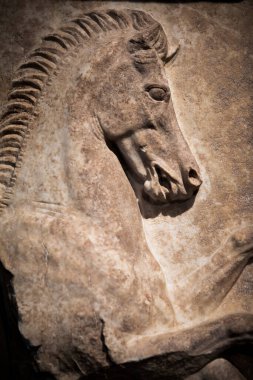 Müze Adası, Berlin, Almanya, sergi salonu, sergilenen taş heykeller