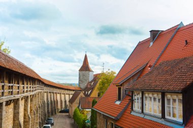 Almanya 'nın Bavyera eyaletinde yer alan Rothenburg şehrinin kale ve şehir duvarları