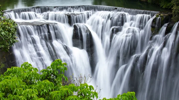 Shifenliao Wasserfall Park Taiwan Stockfoto
