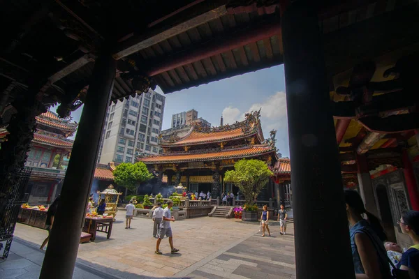 Китайские Традиционные Религиозные Верования Храм Луншань Известное Историческое Место Тайве — стоковое фото