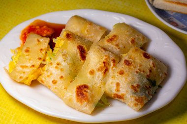 Tayvan aşkı ve lezzetli kahvaltı, sebzeli omlet.