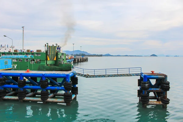 Sea port of seatran ferry terminal a pier koh samui,surat thani — Stock Photo, Image