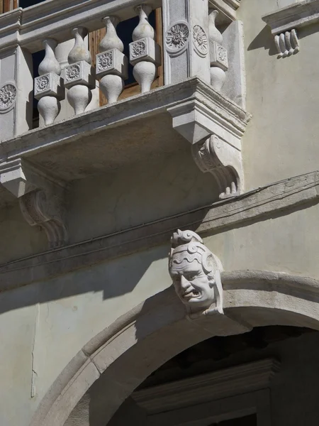 Detalhe de uma fachada renascentista — Fotografia de Stock