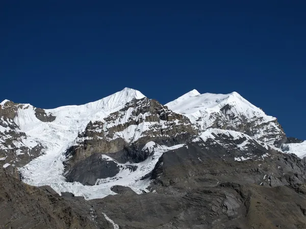 Snow capped mountain named Purbung Himal — Stock Photo, Image