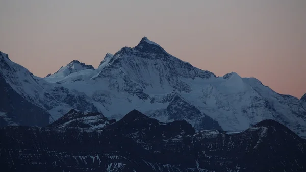 Jungfrau antes del amanecer —  Fotos de Stock