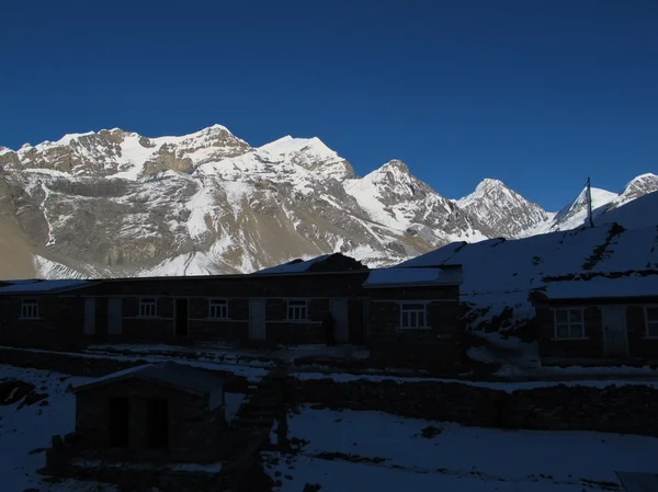 Utsikt från Thorung La High Camp — Stockfoto