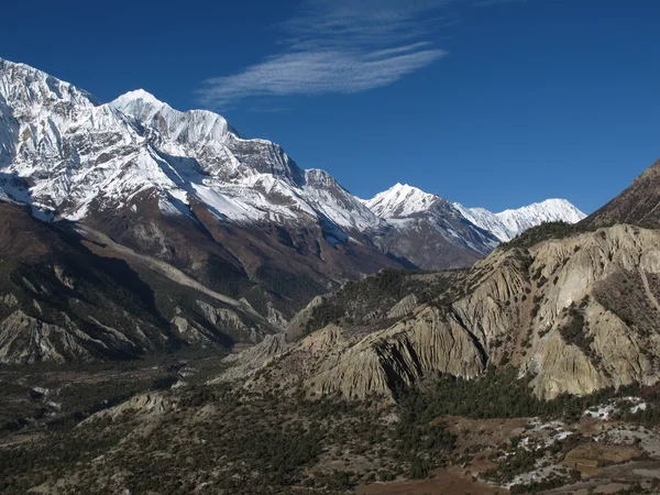 Manang, Annapurna aralığı yakınındaki güzel manzara Stok Resim