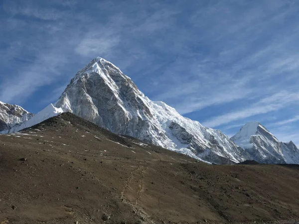 Majestuosa Montaña Pumo Montaña Cerca Del Monte Everest —  Fotos de Stock