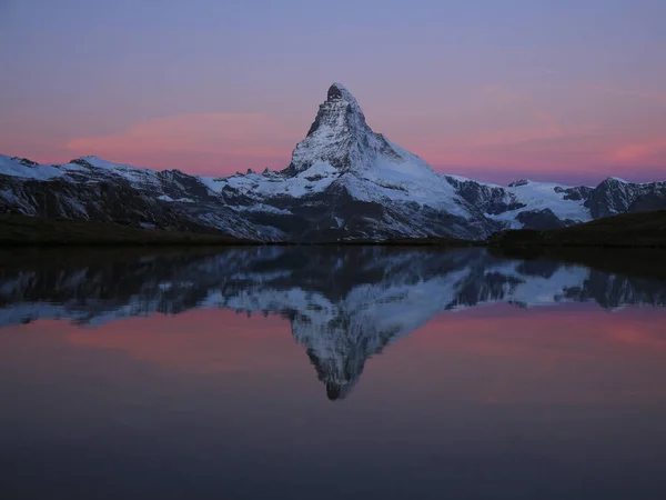 Céu Rosa Matterhorn Nascer Sol — Fotografia de Stock
