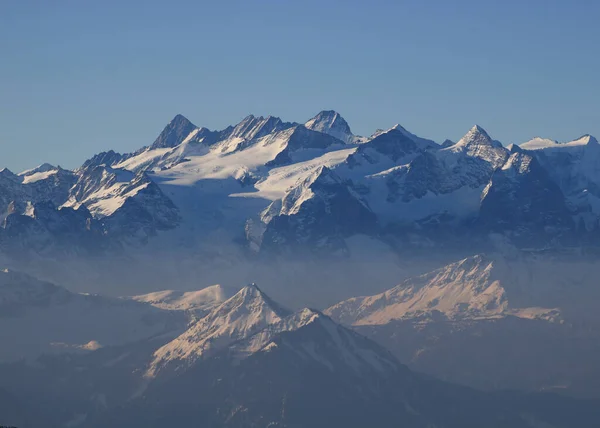 Wysokie Góry Lodowce Bernese Oberland Szwajcaria Lauteraarhorn Finsteraarhorn Kilka Mniej — Zdjęcie stockowe