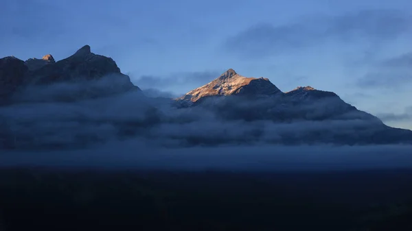 Pico Del Monte Oldehore Montaña Cerca Gstaad Suiza — Foto de Stock