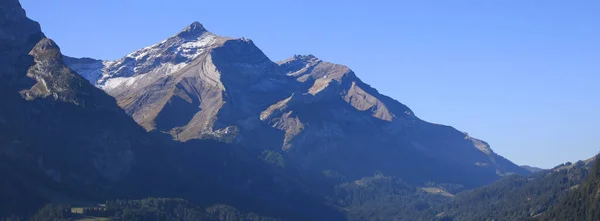 Alta Montanha Destino Viagem Perto Gstaad Suíça — Fotografia de Stock