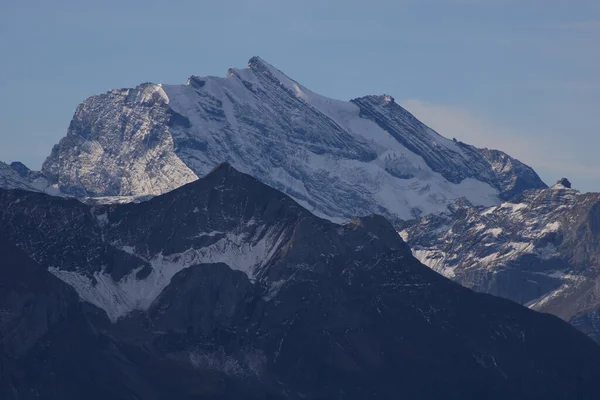 Mount Doldenhorn Niederhorn Hegyről Nézve — Stock Fotó