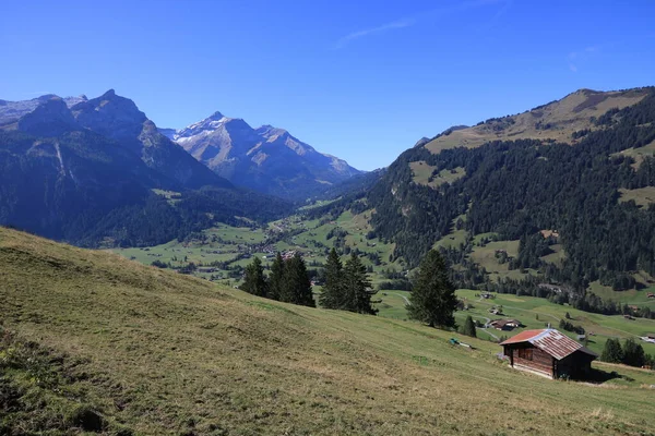 Falu Gsteig Bei Gstaad Magas Hegyek — Stock Fotó