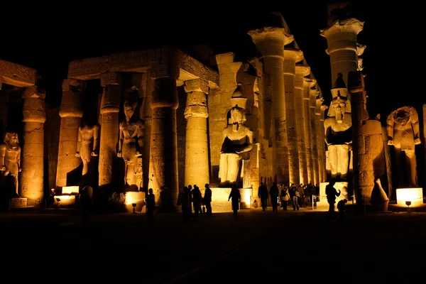 Luxor på natten — Stockfoto
