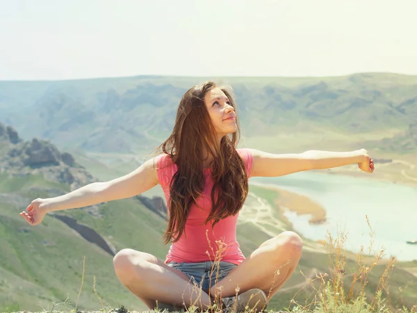 Young women at nature — Stock Photo, Image