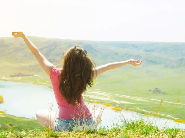 Young women at nature — Stock Photo, Image