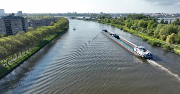 Amsterdam Mei 2022 Nederland Binnenvaart Logistiek Goederenvervoer Waterweg Infrastructuur Schip — Stockvideo