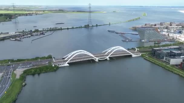 Enneus Heermabrug Hyperlapse Zeitraffer Des Verkehrs Über Infrastruktur Wasserbrücke — Stockvideo