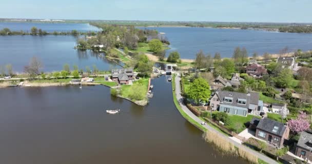 Typisk Holländsk Natur Sjö Landskap Solig Dag Reeuwijkse Planerare Holland — Stockvideo