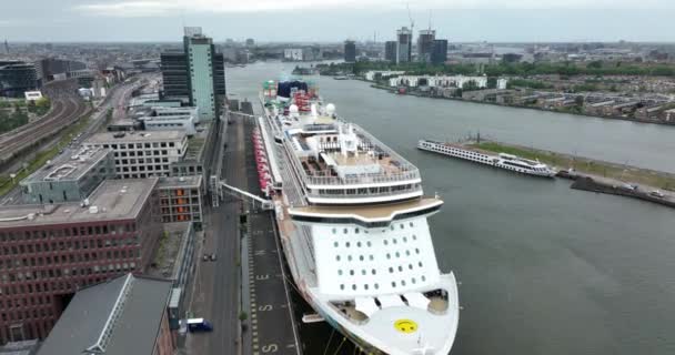 Amsterdam Května 2022 Nizozemsko Norský Výlet Výletní Loď Přístavu Amsterdam — Stock video