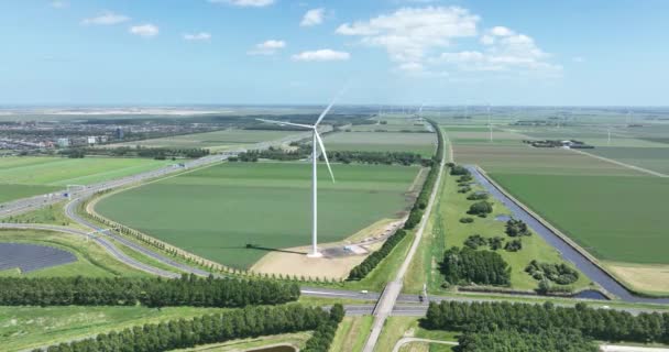 Sistema Turbinas Eólicas Generación Energía Sostenible Parque Eólico Campo — Vídeos de Stock