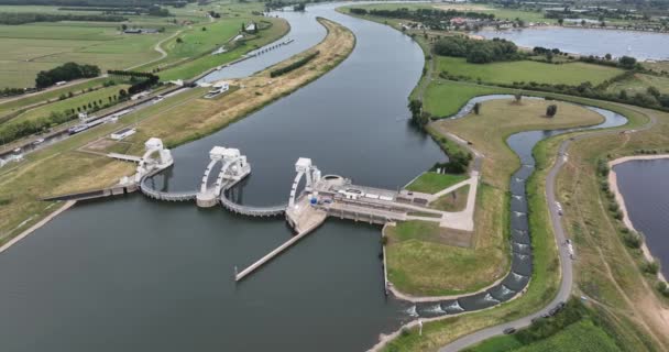 Amerongen Weir Lock Complex Hydraulic Work Art Netherlands Including Hydroelectric — Stok Video