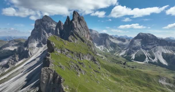 Dolomites Mountain Range Italy Part Southern Limestone Alps Mountain Aerial — Stok video