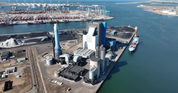 Coal Power Plant Energy Electricity Generation Installation Maasvlakte Harbour Port — Vídeo de Stock