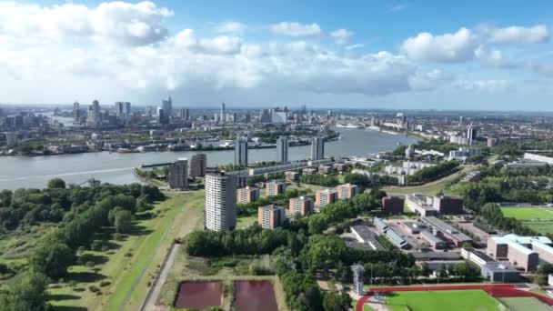 Feijenoord Ist Ein Verwaltungsbezirk Der Gemeinde Rotterdam Südufer Der Nieuwe — Stockvideo