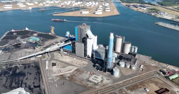 Coal Power Plant Energy Electricity Generation Installation Maasvlakte Harbour Port — Stockvideo