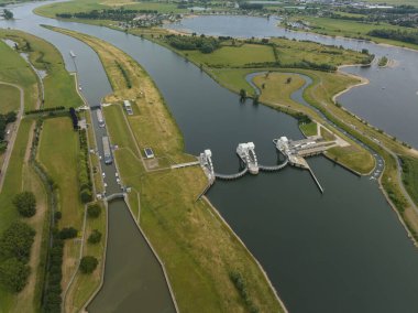 Amerongen weir and lock complex is a hydraulic work of art in the Netherlands. .including a hydroelectric power station on the Lower Rhine.