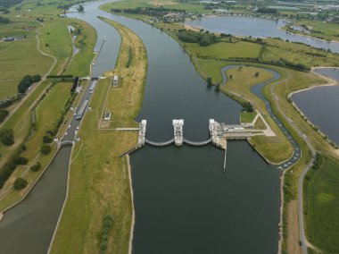 Amerongen weir and lock complex is a hydraulic work of art in the Netherlands. .including a hydroelectric power station on the Lower Rhine.