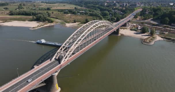 Waalbrug Jest Mostem Łukowym Nad Waal Łączącym Centrum Nijmegen Wielkim — Wideo stockowe