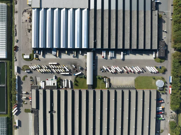 Bleiswijk September 2022 Niederlande Transporter Kippten Modernes Logistikzentrum Für Den — Stockfoto