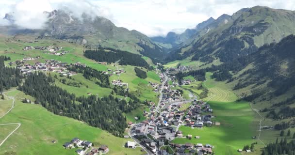 Avusturya Nın Batısındaki Lech Belediyesi Vorarlberg Bludenz Yer Almaktadır Yaz — Stok video