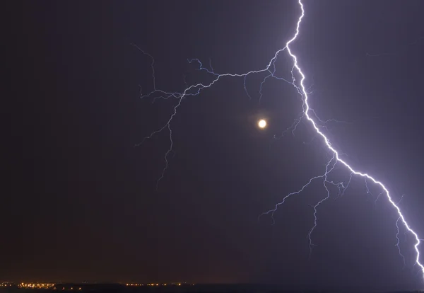 Powerful Lightning Bolt — Stock Photo, Image