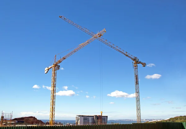 Two Tower Cranes Operating On Construction Site — Stock Photo, Image
