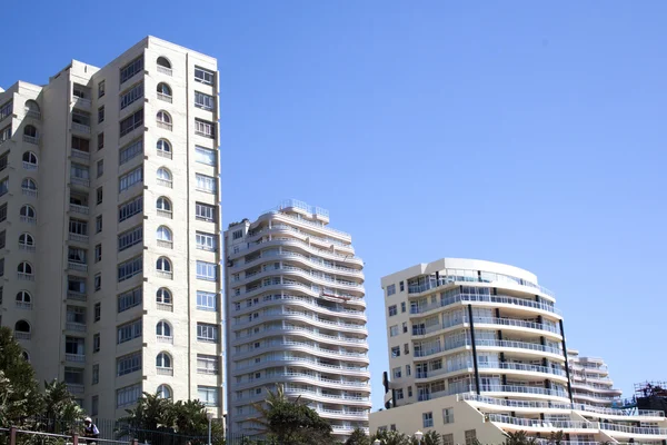 Coastal Cityscape of Residential Apartment Complexes — Stock Photo, Image