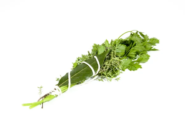 Studioaufnahme traditioneller Bouquet Garni auf Weiß — Stockfoto