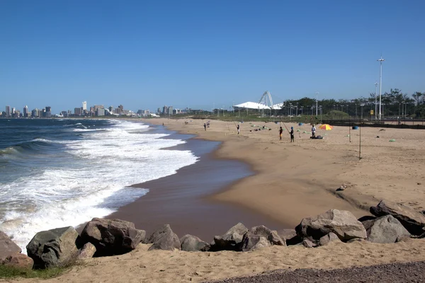 Weergave van de vissers op het strand in durban — Stockfoto