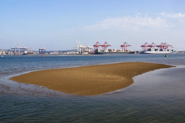 Durban Harbor in South Africa at Low Tide — Stock Photo, Image