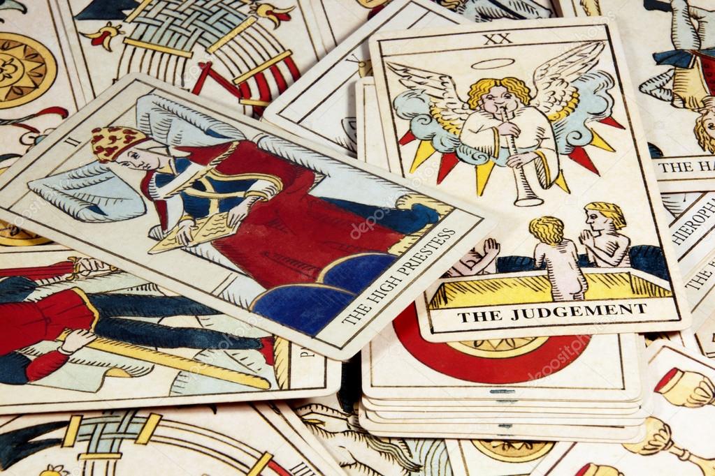 Pile of Tarot Cards for Fortune Telling — Stock Photo © lcswart 48855757