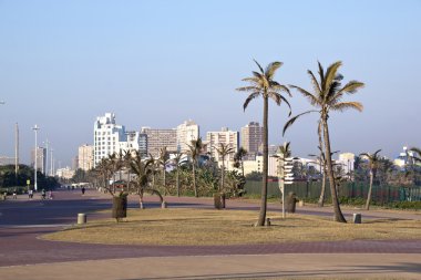 Durban'ın golden mile giden asfalt yol