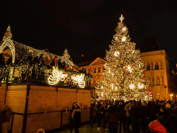 Prosince2021 Zářící Vánoční Stromek Praze Staroměstské Náměstí Česko Oblíbená Vánoční — Stock fotografie