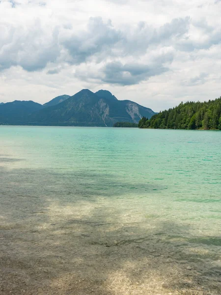 ウォルチェンシー バイエルンの美しい湖と自然山のシーンドイツ — ストック写真