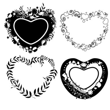 Bir çift kupa. Siyah siluet süslemeleri. Kalp şeklinde çizilmiş çiçekler var. Çerçeve kalptir. Kalbin kenarındaki çiçek deseni. Anahtarlık ve kupalar için..