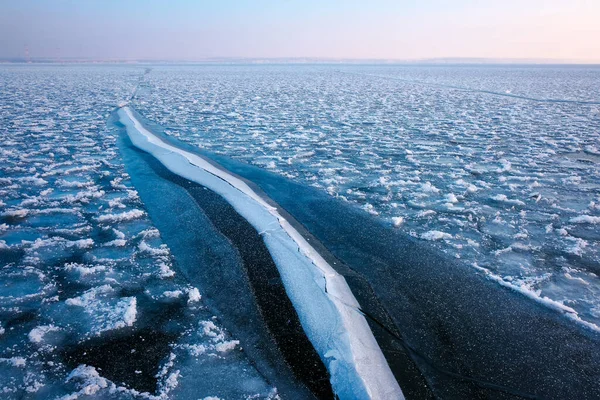 Mar Congelado Hermoso Paisaje Invierno Con Lago Mañana — Foto de Stock